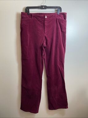 Liz Claiborne Crazy Horse Corduroy Pants in Wine